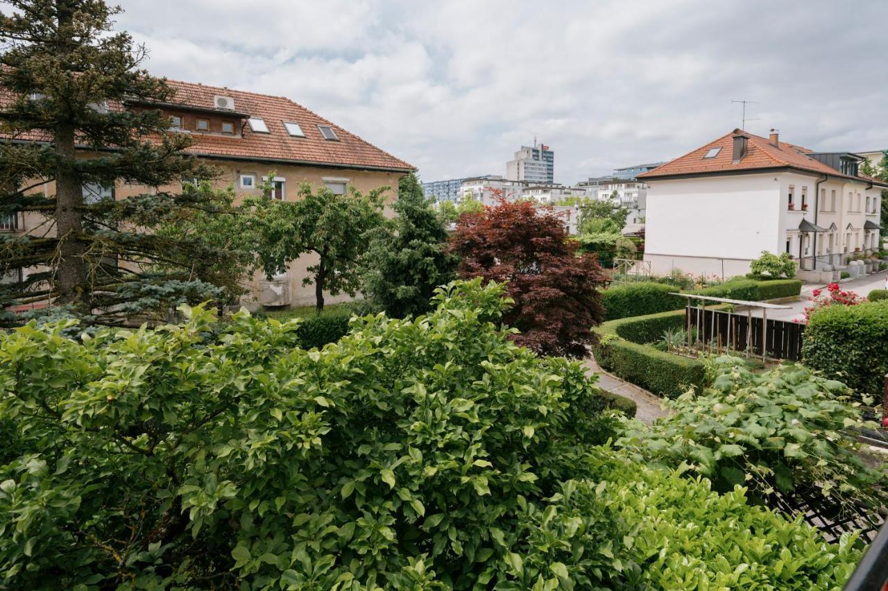 Ljubljana C17 4-Bedroom Private Row House With Garden And Parking Zewnętrze zdjęcie